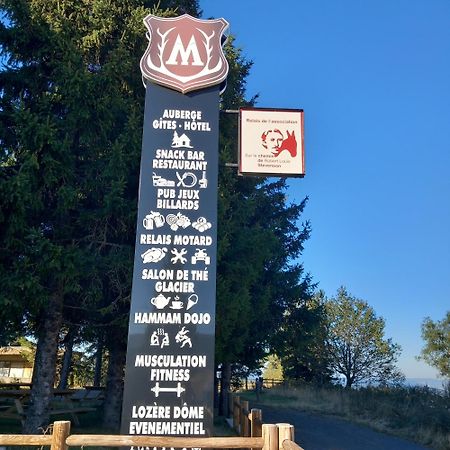 Montlo Relais Des Cerfs Hotel Cubieres Екстериор снимка