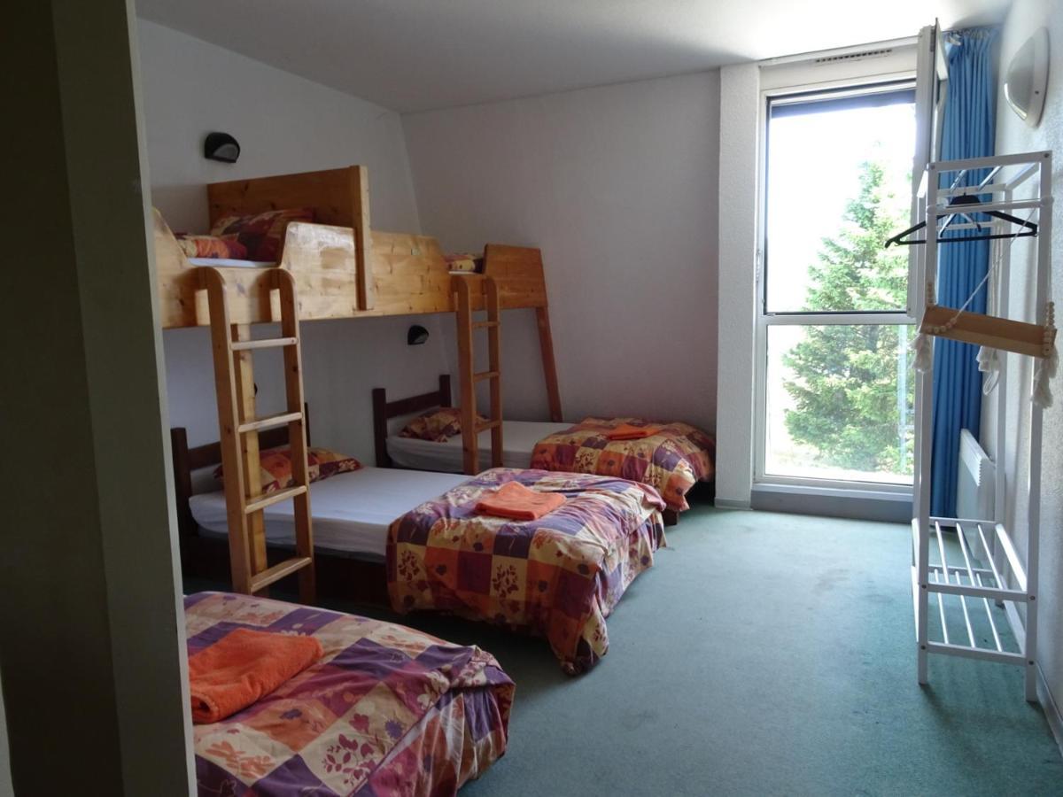 Montlo Relais Des Cerfs Hotel Cubieres Екстериор снимка