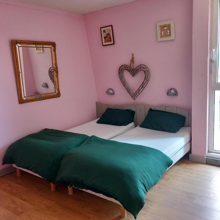 Montlo Relais Des Cerfs Hotel Cubieres Екстериор снимка